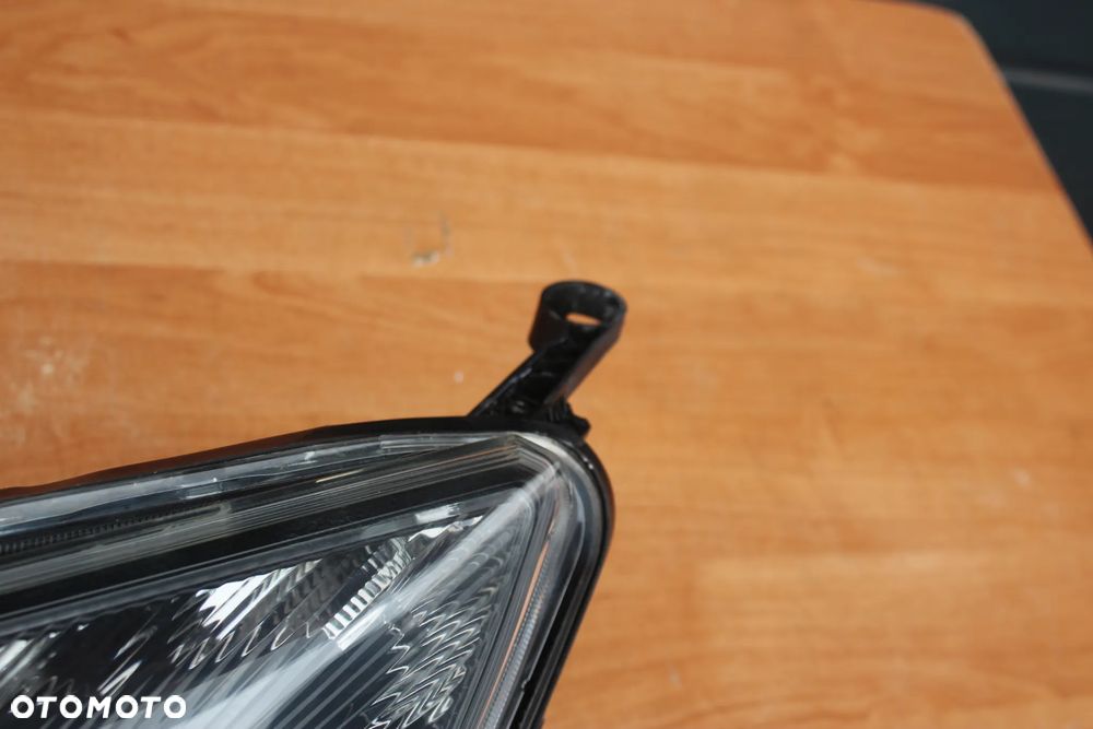 LAMPA LEWA PRZEDNIA LEWY PRZÓD OPEL ASTRA J CIEMNA LED 13365290 100% OK EUROPA BARDZO ŁADNA - 13