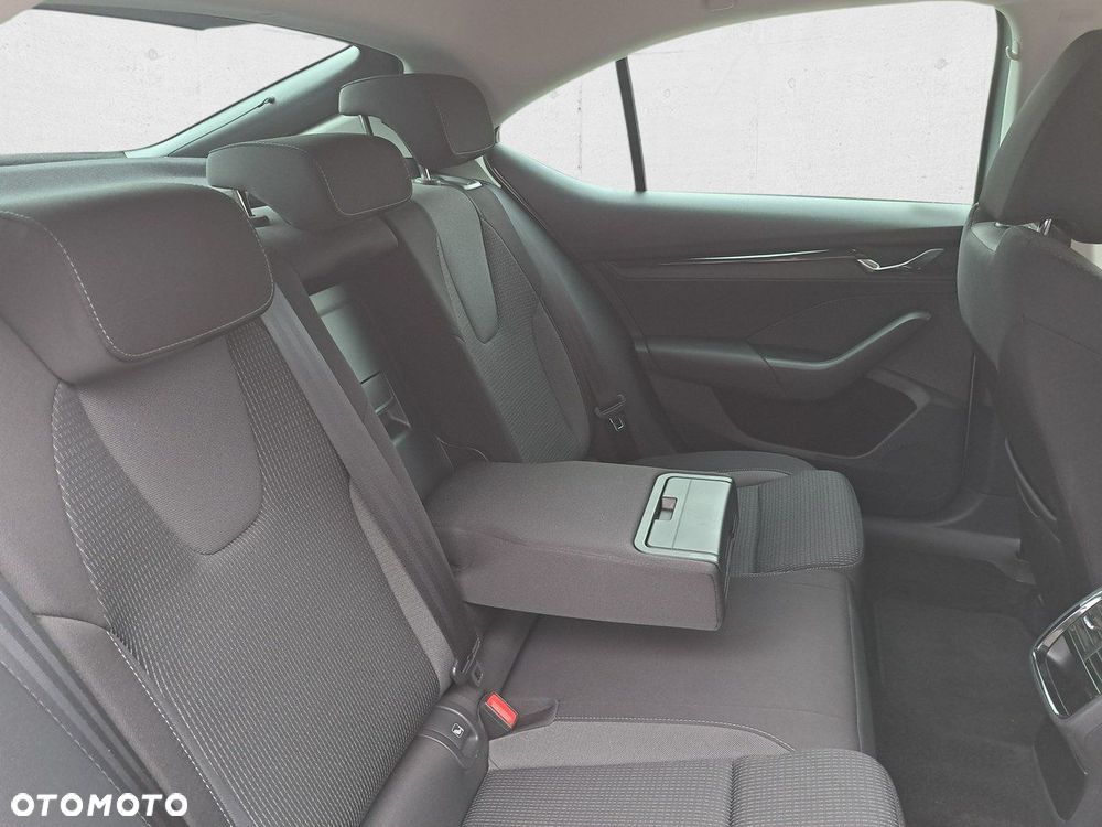 Skoda Octavia 1.5 TSI ACT Ambition - 24