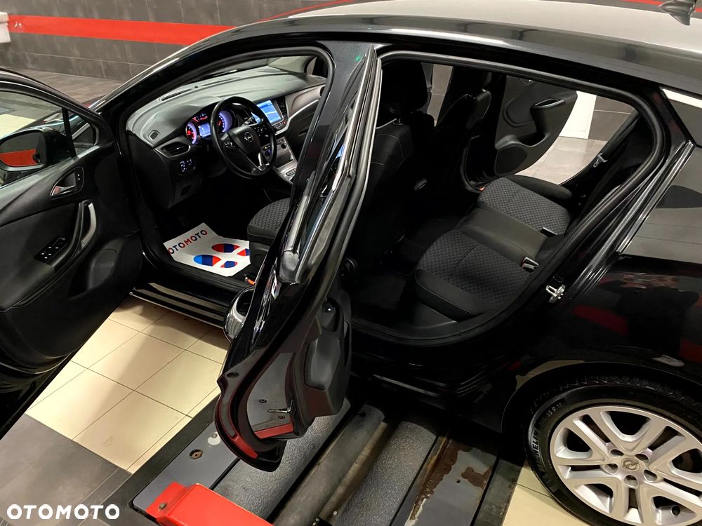 Opel Astra 1.6 CDTI DPF ecoFLEX TourerStart/Stop Exklusiv - 19