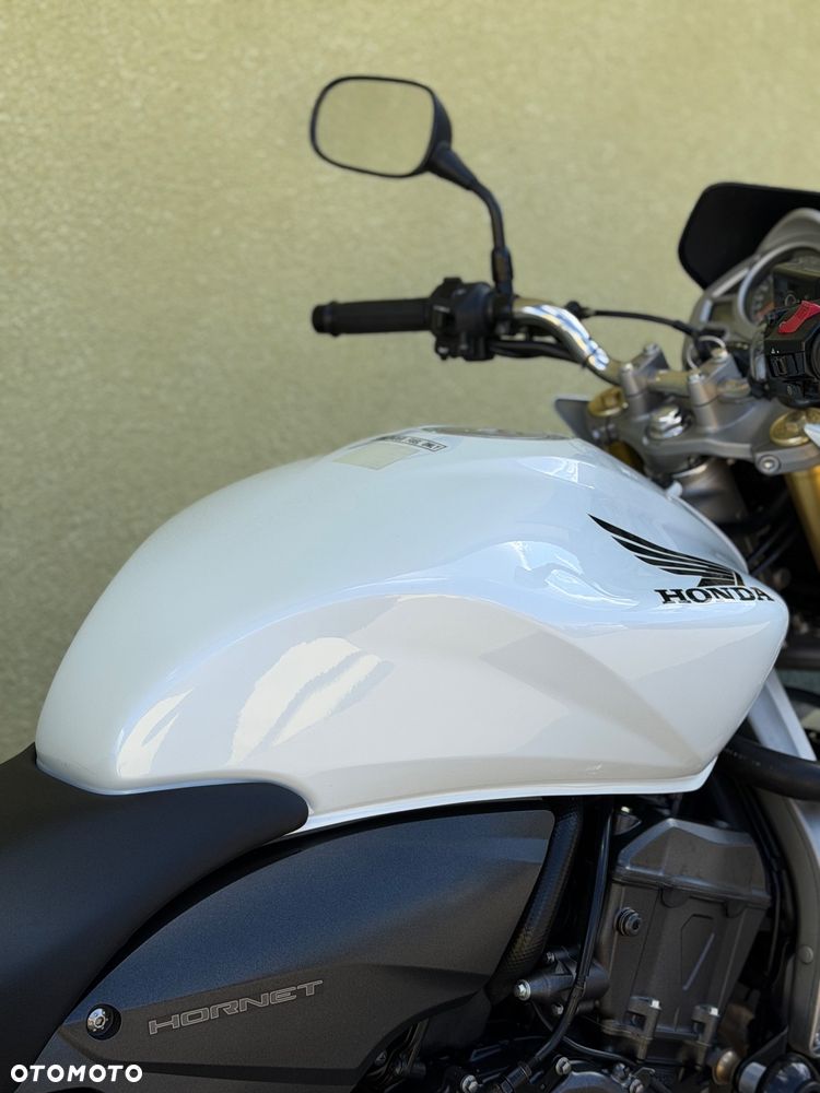 Honda Hornet - 15