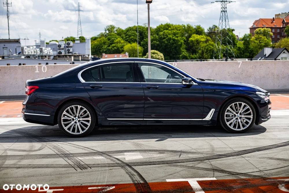BMW Seria 7 730d - 14