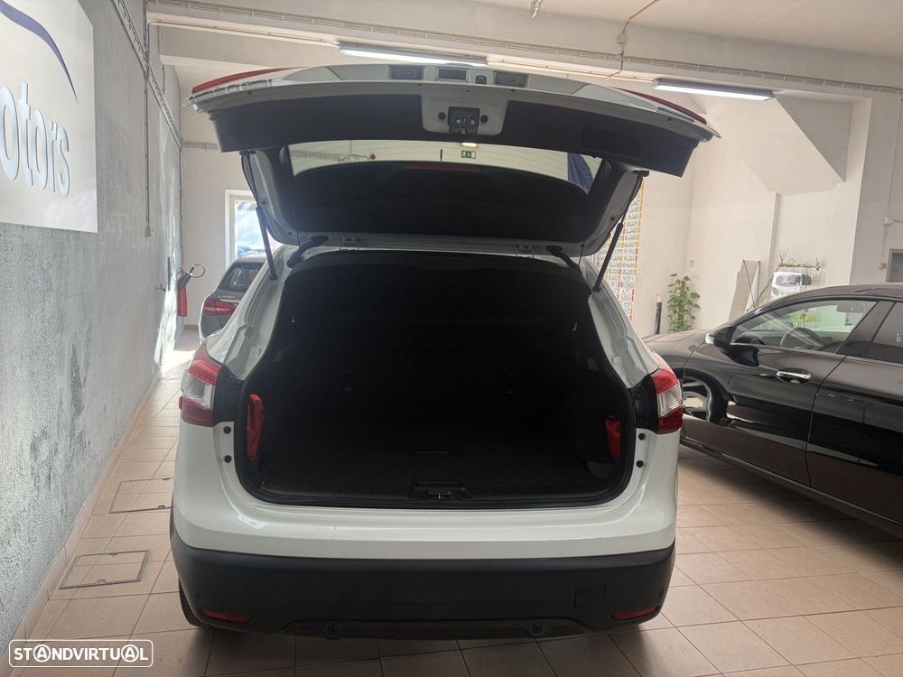 Nissan Qashqai 1.5 dCi Acenta - 24