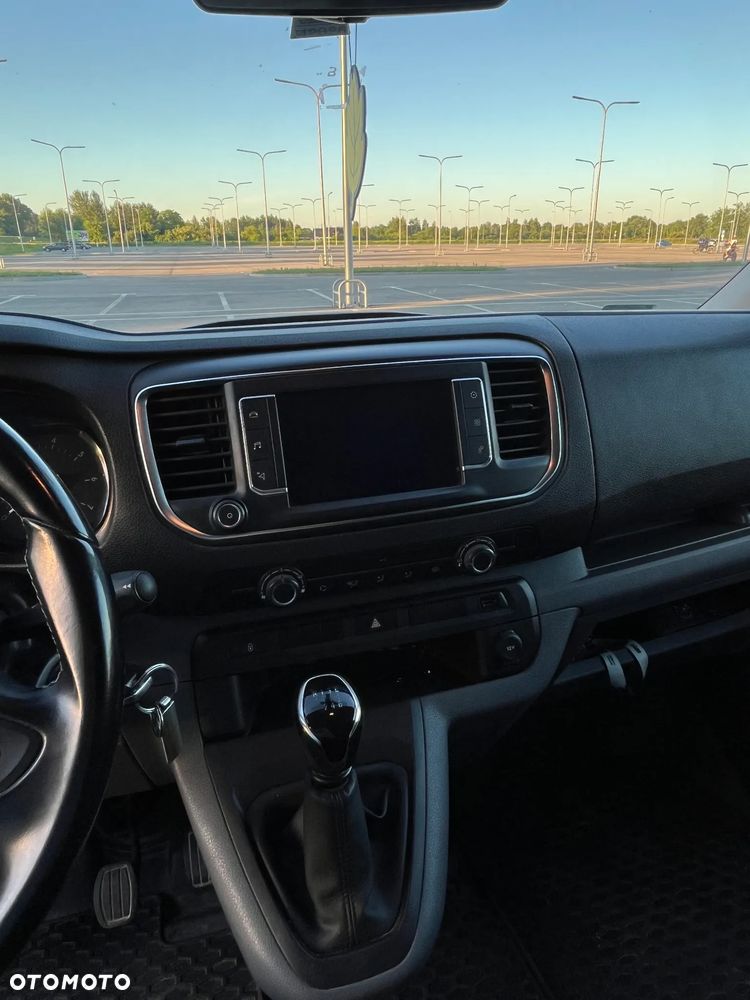 Opel Vivaro Long 3,0t Enjoy (bryg.) - 24