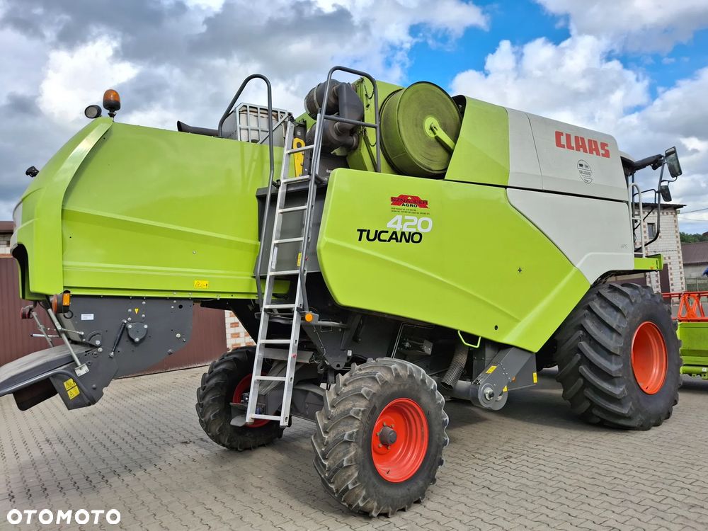 Claas tucano 420 - 3