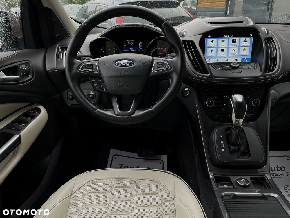 Ford Kuga 2.0 TDCi 4x4 Vignale - 36
