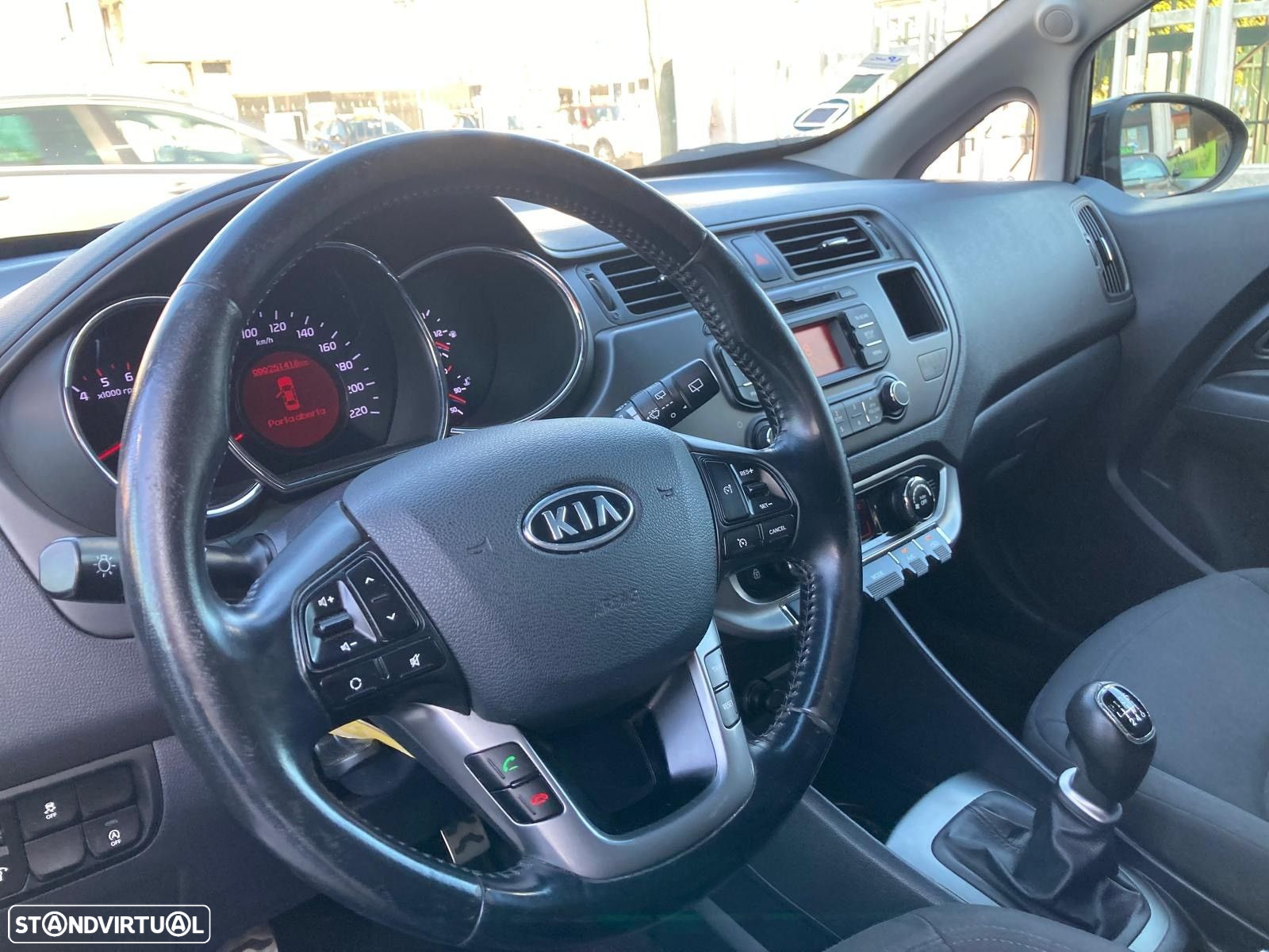 Kia Rio 1.4 CRDi TX Sport - 27