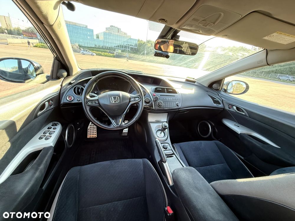 Honda Civic 1.4 Comfort - 10