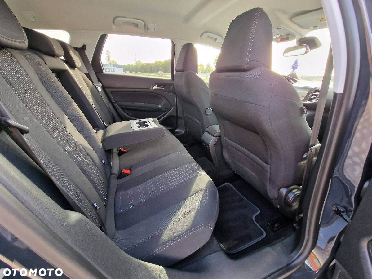 Peugeot 308 - 26