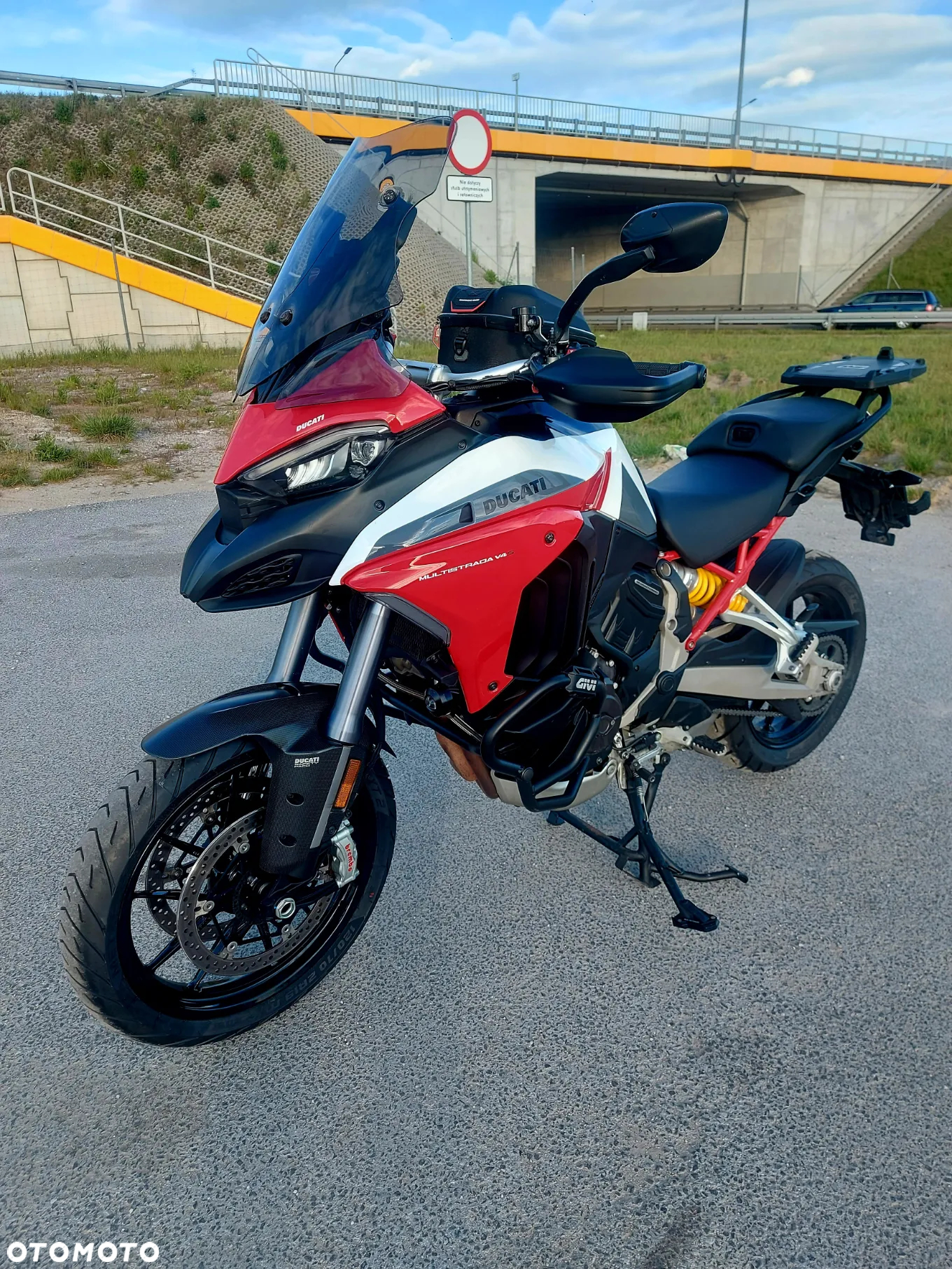 Ducati Multistrada - 14