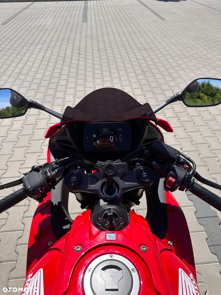 Honda CBR - 4