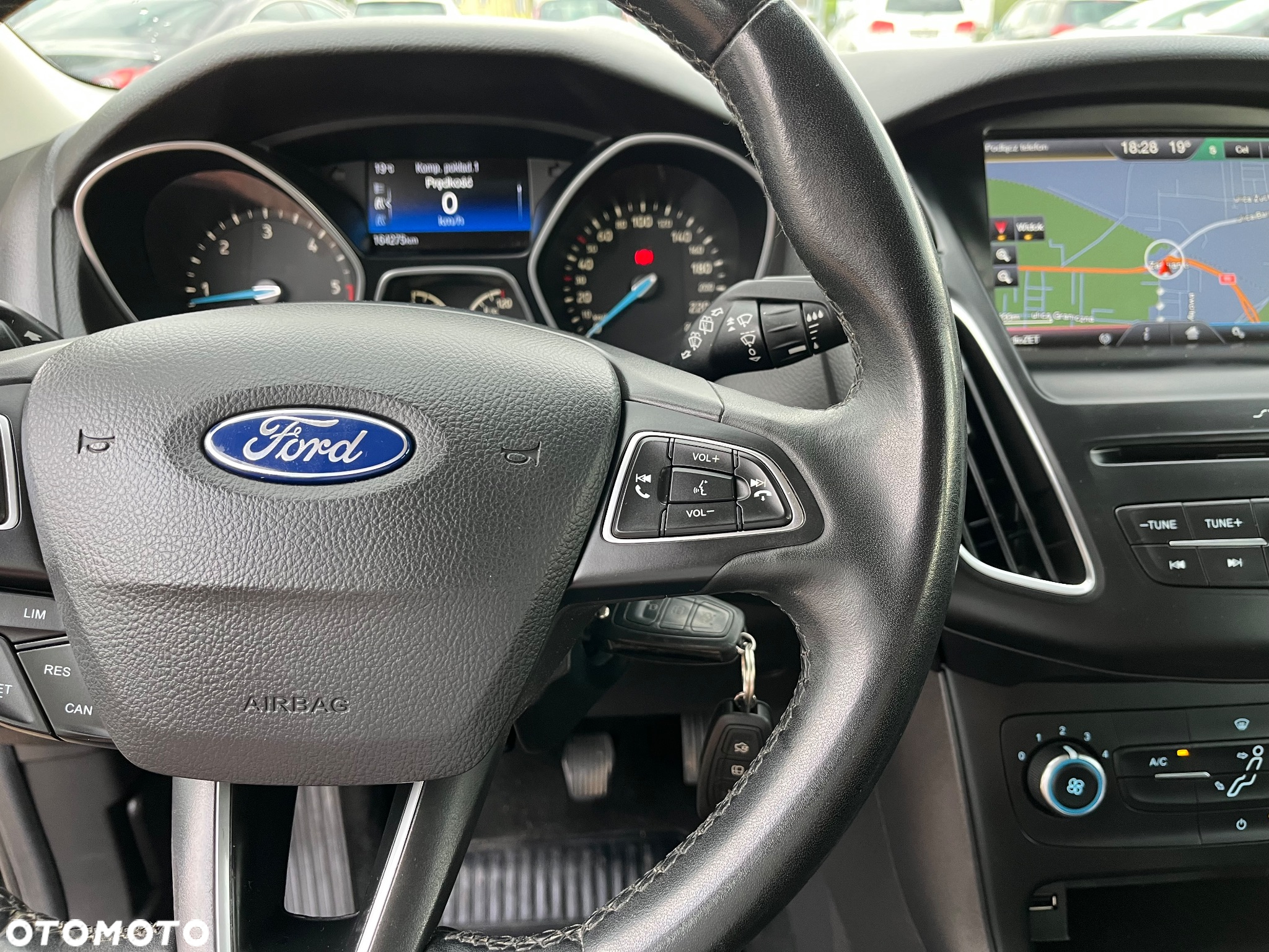 Ford Focus - 13