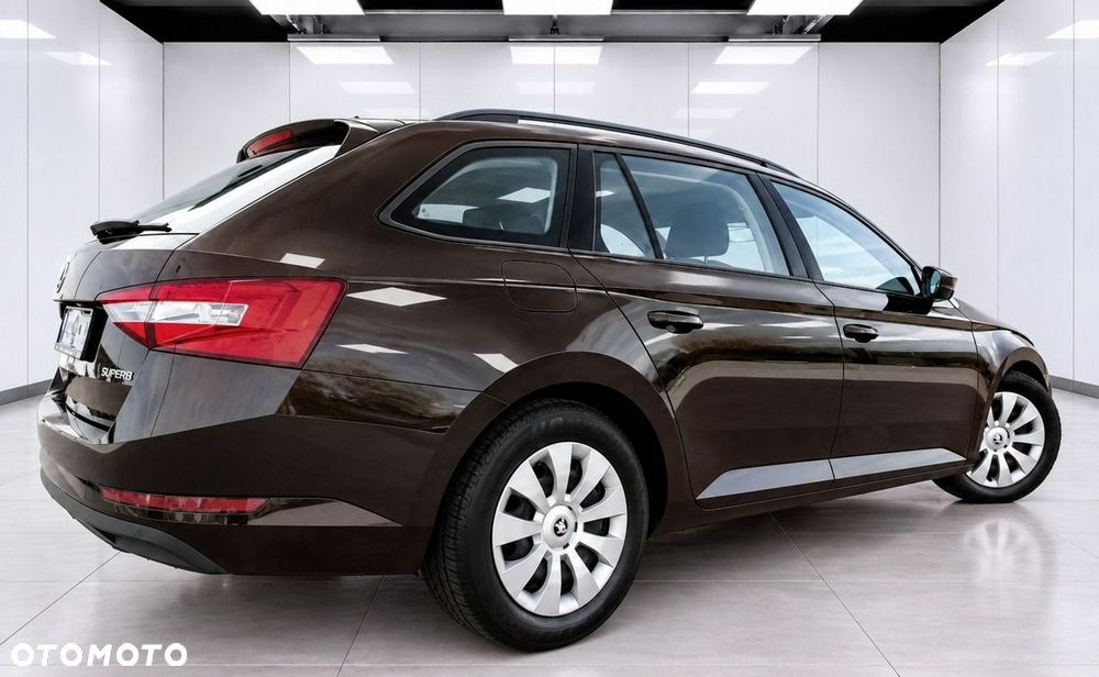 Skoda Superb - 34