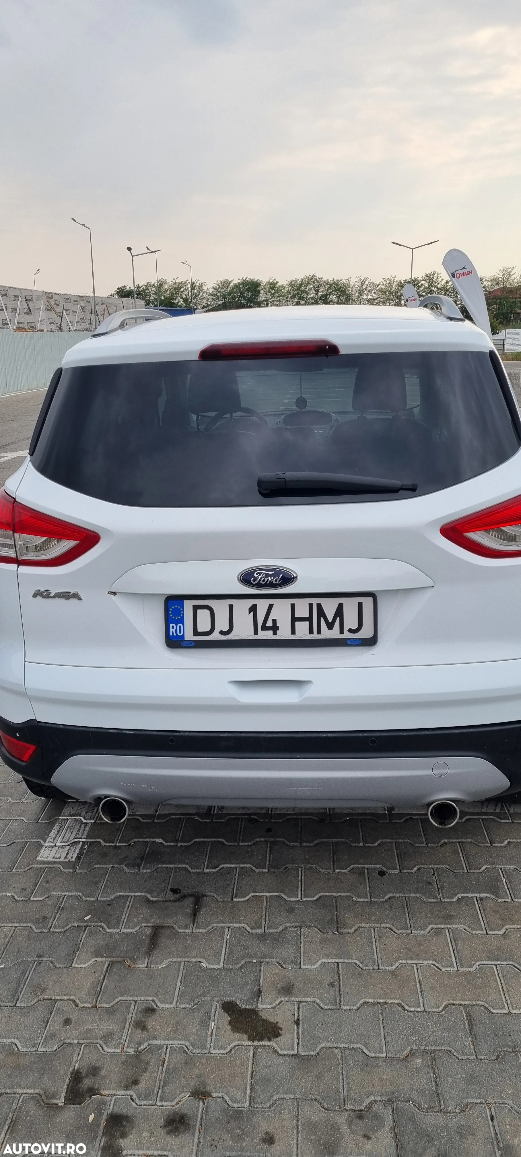 Ford Kuga 2.0 TDCi 4WD Powershift Titanium - 6