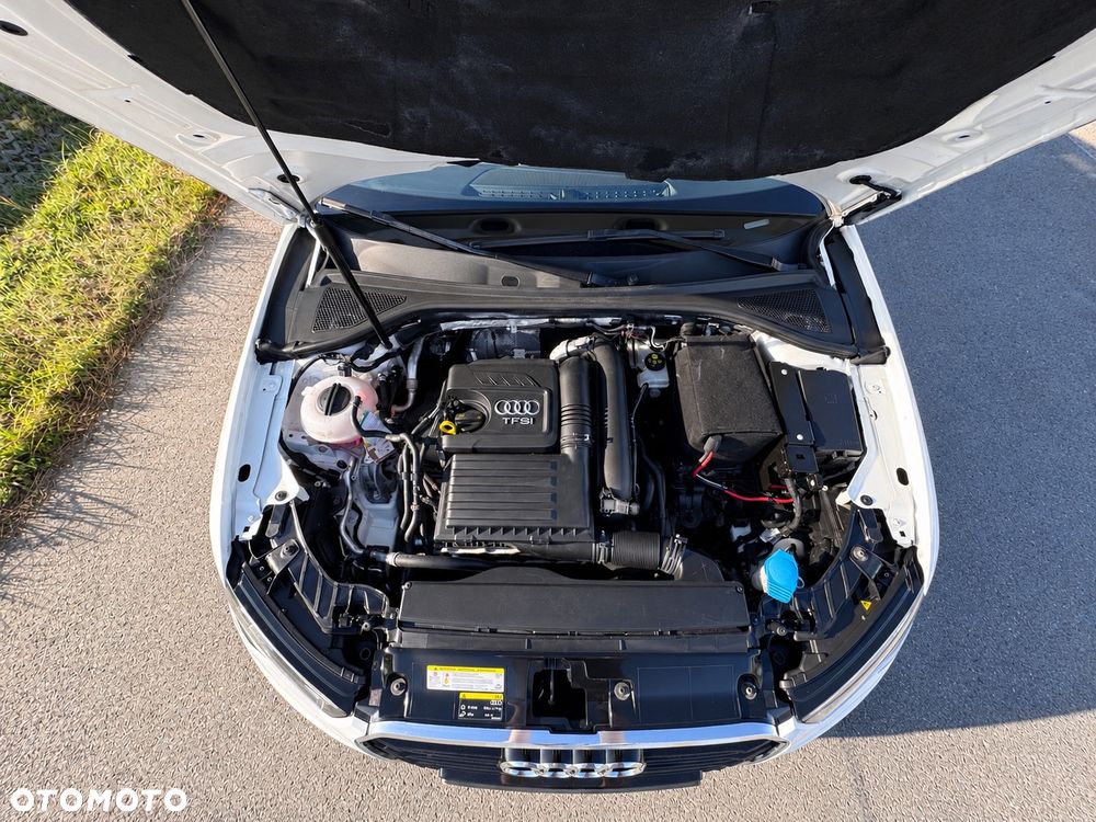Audi A3 Sportback 1.4 TFSI cylinder on demand ultra S line Sportpaket - 18
