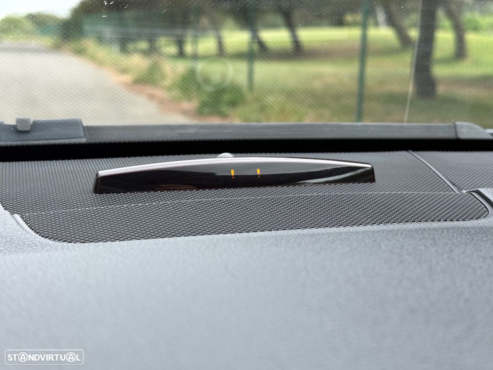 Mercedes-Benz E 350 CDi Avantgarde BlueEfficiency Auto - 43