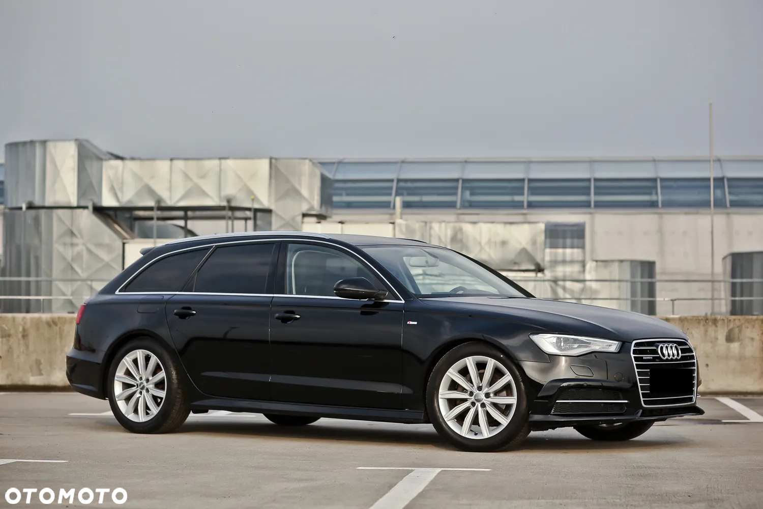 Audi A6 Avant 2.0 TDI quattro S tronic - 5