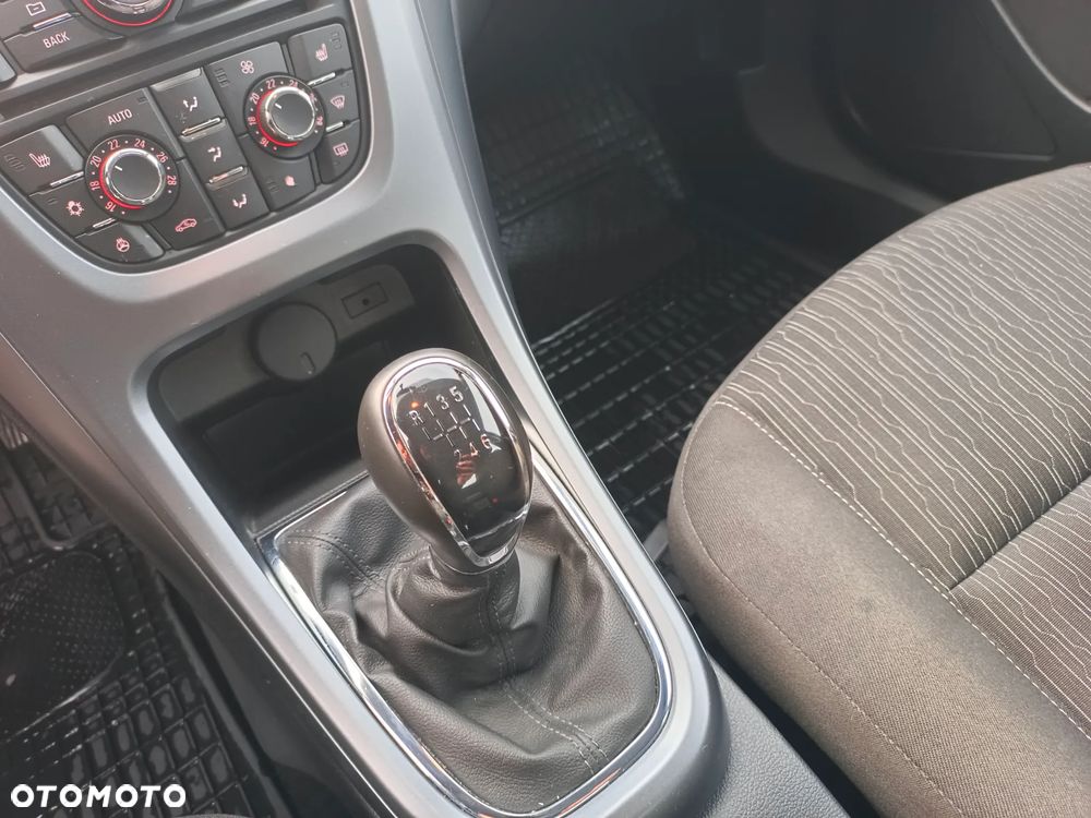 Opel Astra - 14