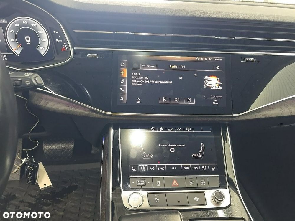 Audi Q8 - 7