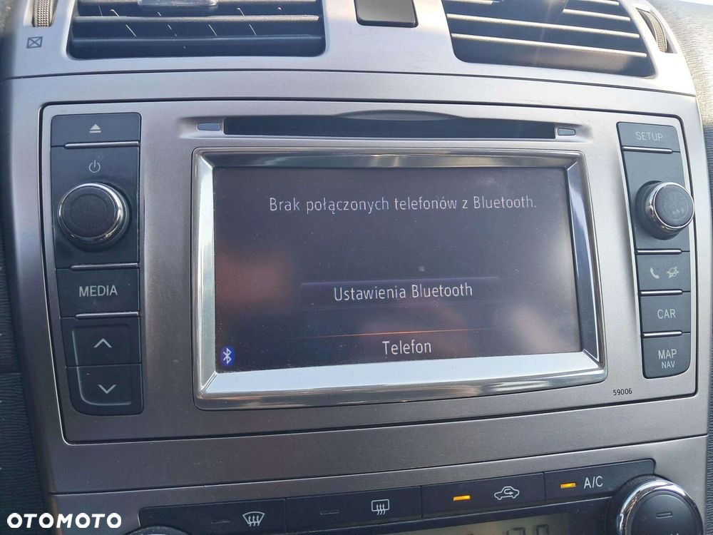 Toyota Avensis 2.0 D-4D Sol plus - 17