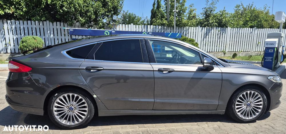 Ford Mondeo 2.0 TDCI PowerShift Titanium - 1