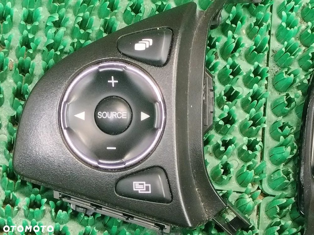 HONDA HR-V 15-21r Przycisk Kierownicy - 2