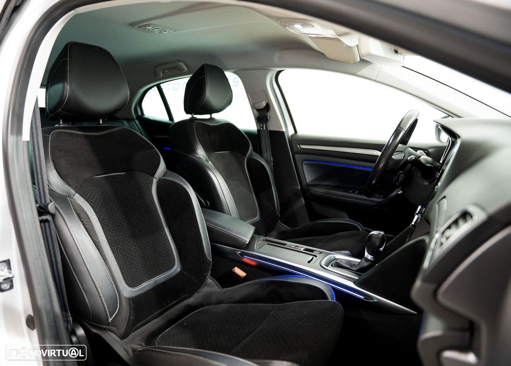 Renault Mégane 1.5 Blue dCi Intens EDC - 15