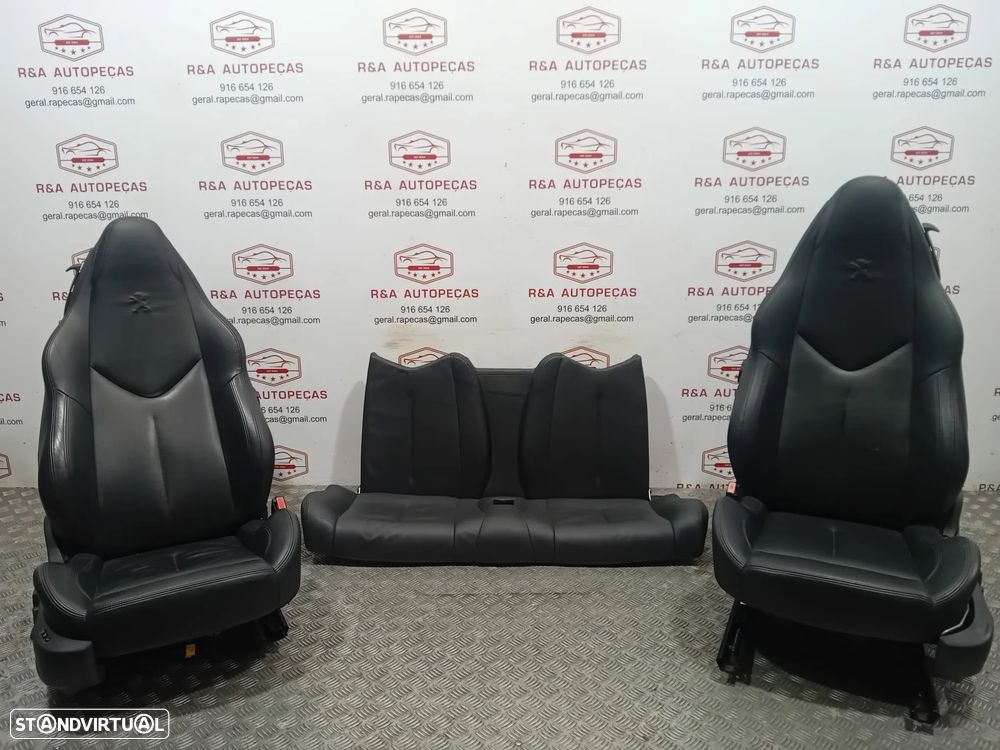 Conjunto de Bancos Peugeot RCZ Em Pele - 1