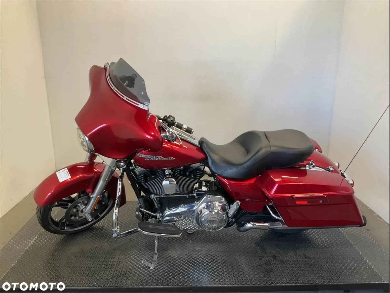 Harley-Davidson Touring Street Glide - 3