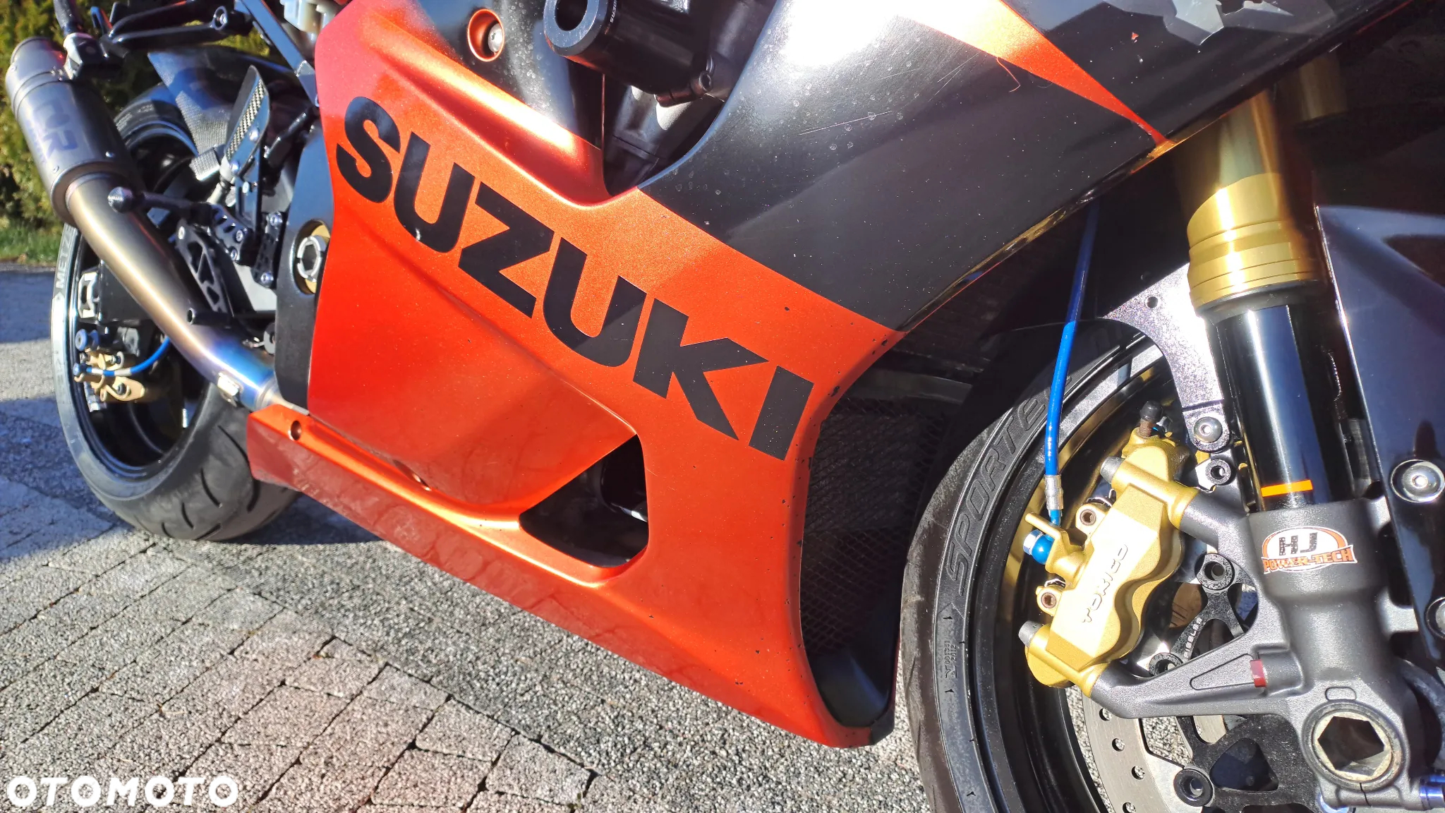 Suzuki GSX-R - 10
