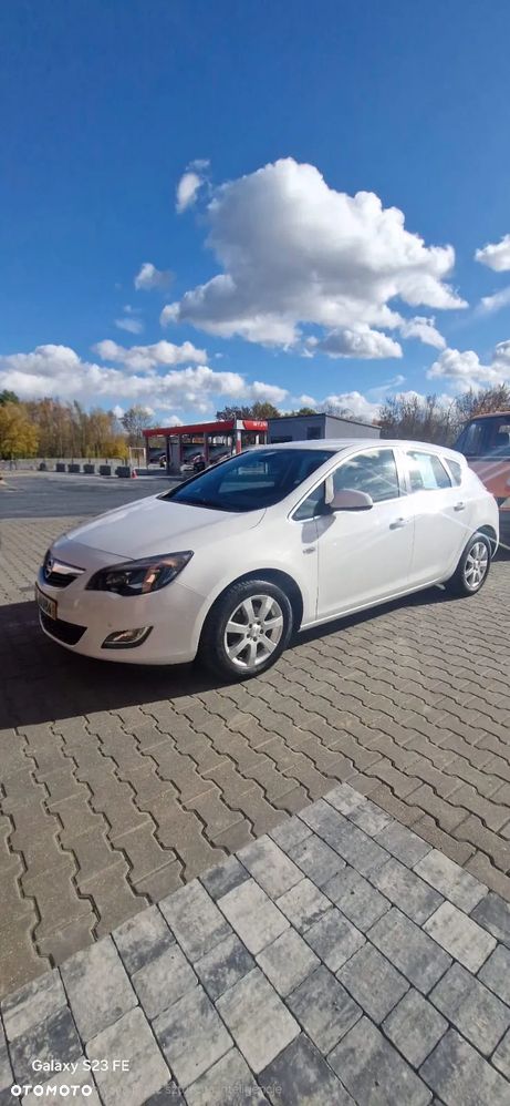 Opel Astra 1.4 Turbo Cosmo - 2