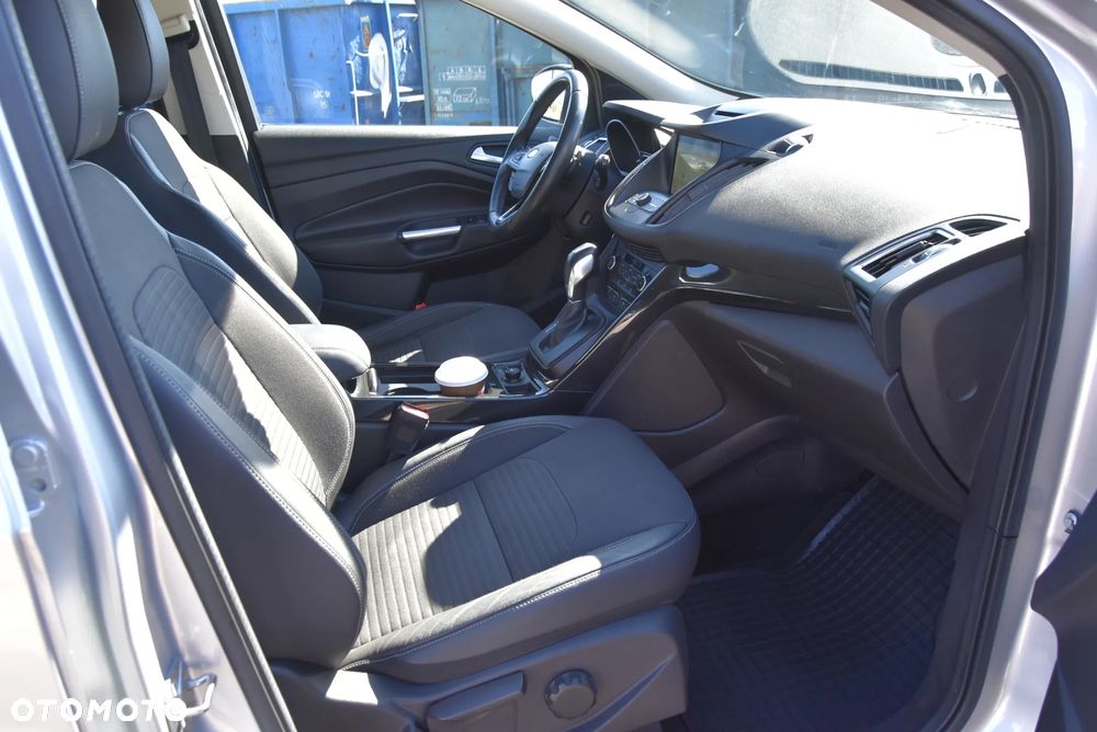 Ford Kuga 1.5 EcoBoost 4x4 Titanium - 15