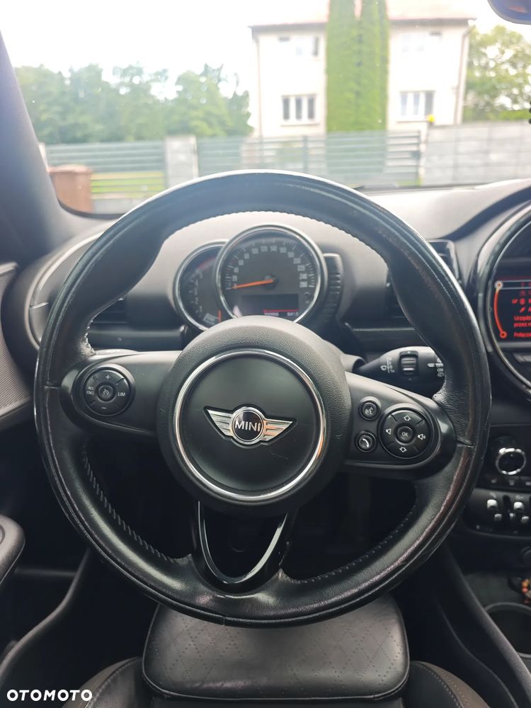 MINI Clubman One D Blackyard - 19