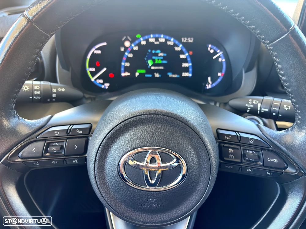 Toyota Yaris Cross 1.5 HDF Square Collection - 13