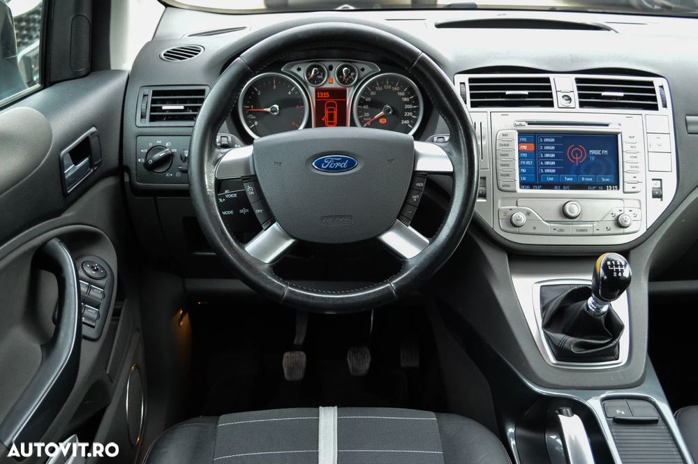 Ford Kuga 2.0 TDCi 4x4 Titanium - 18