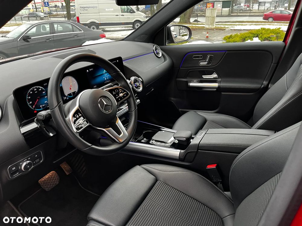 Mercedes-Benz GLA 250 4-Matic - 18