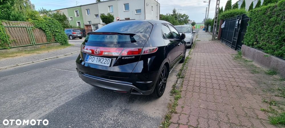 Honda Civic 1.8 Sport - 3