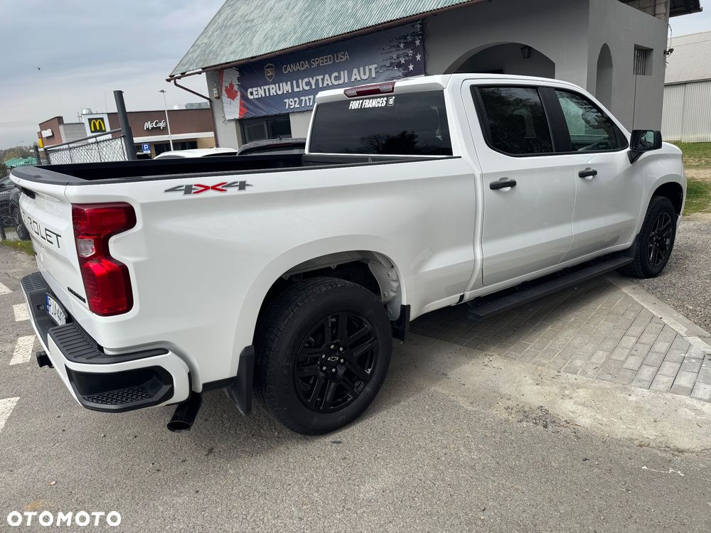 Chevrolet Silverado - 13