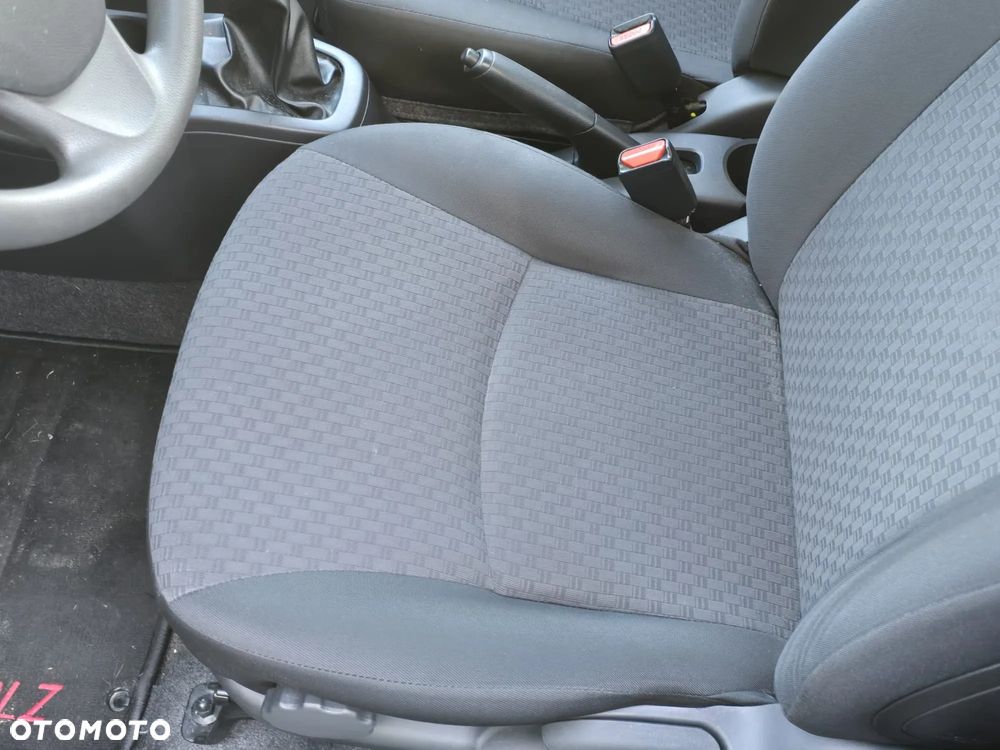 Mitsubishi Space Star 1.0 Active - 13