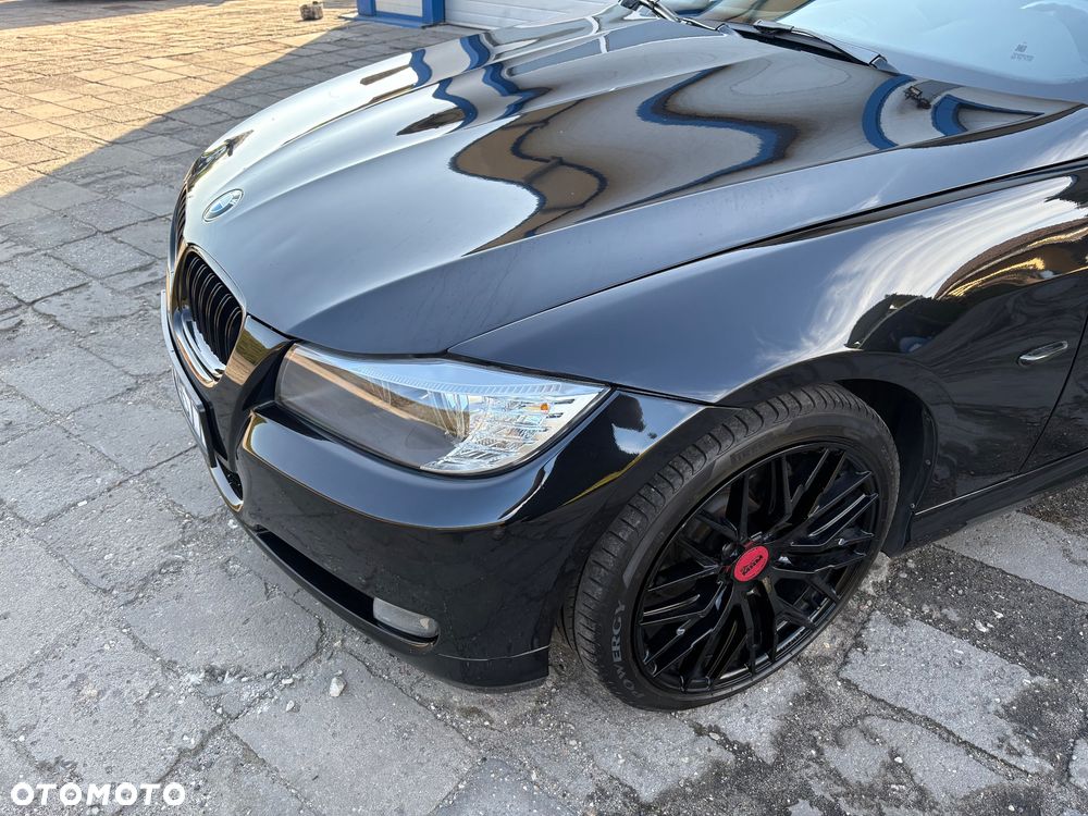 BMW Seria 3 318d - 19