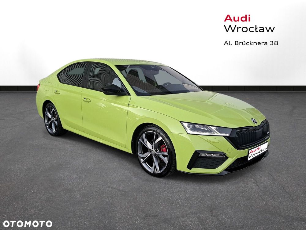 Skoda Octavia 2.0 TDI RS DSG - 2