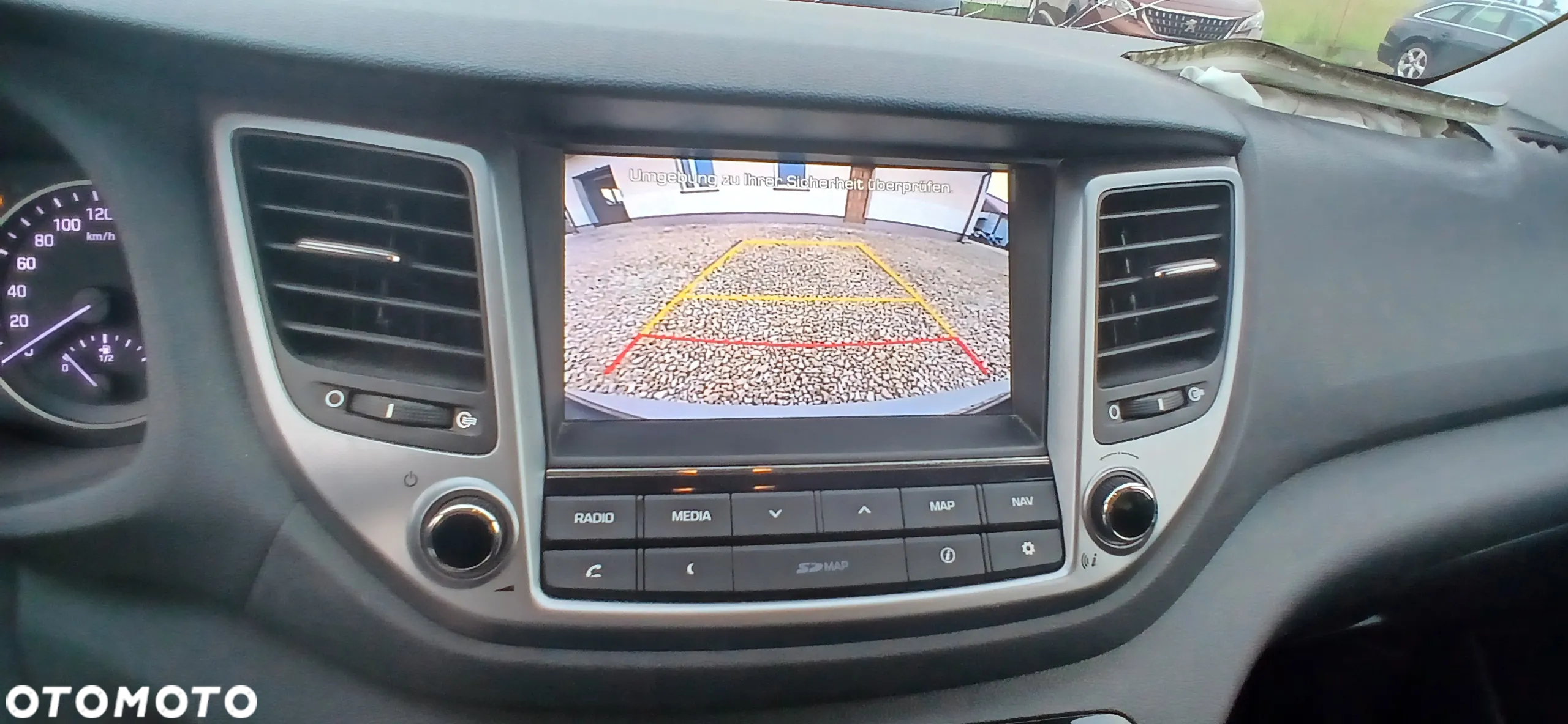 Hyundai Tucson 1.7 CRDI BlueDrive Comfort 2WD - 15