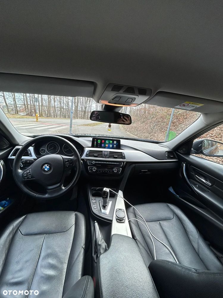 BMW Seria 3 320d xDrive Edition Luxury Line Purity - 4