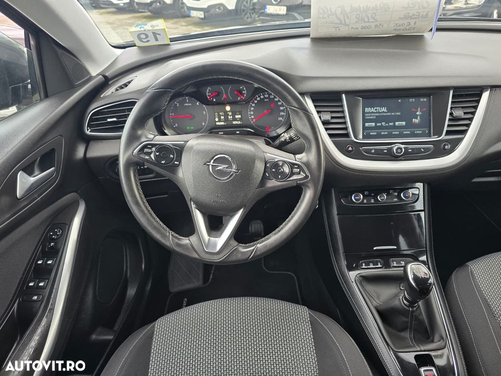 Opel Grandland X 1.6 START/STOP Enjoy - 9
