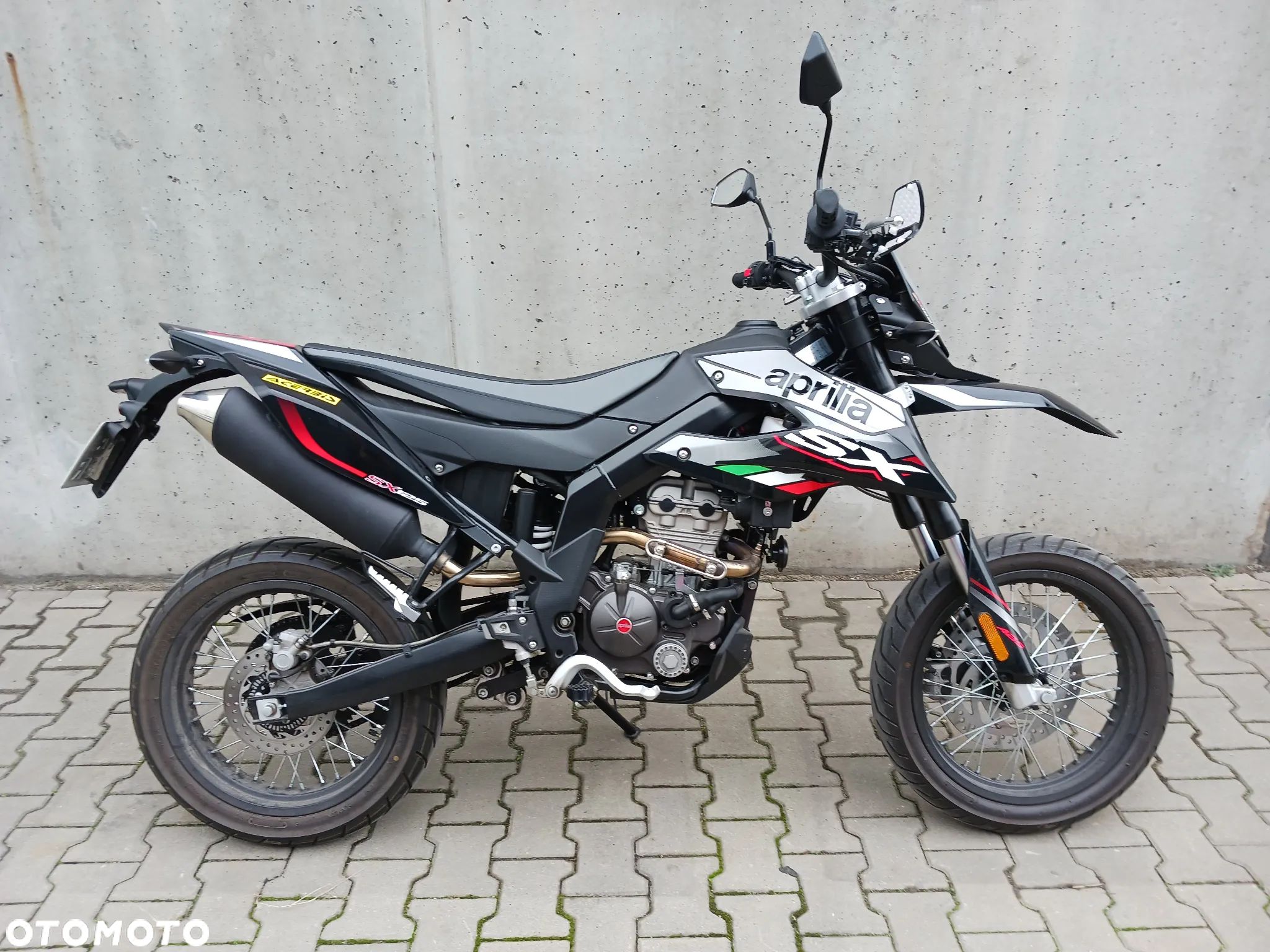 Aprilia SX