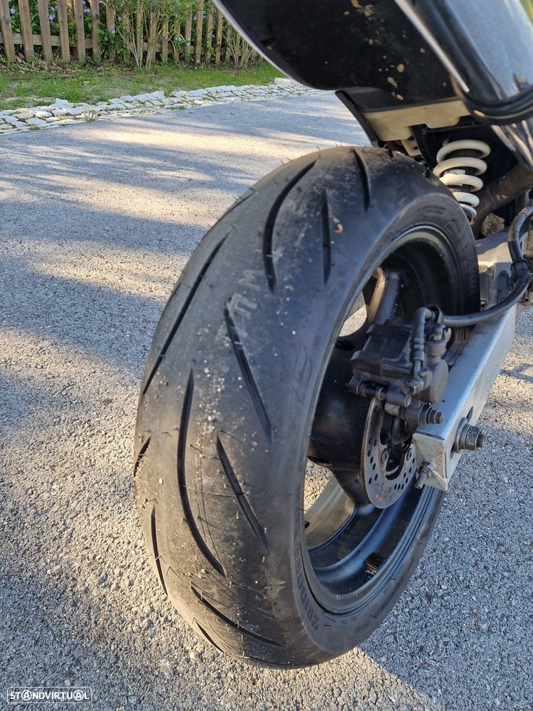 Honda Hornet 600 Possível Financiamento - 16