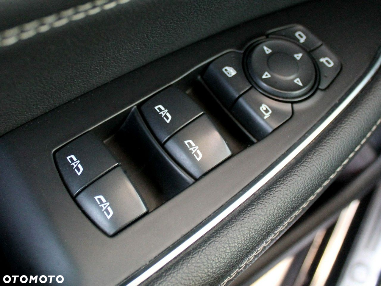 Opel Insignia - 24