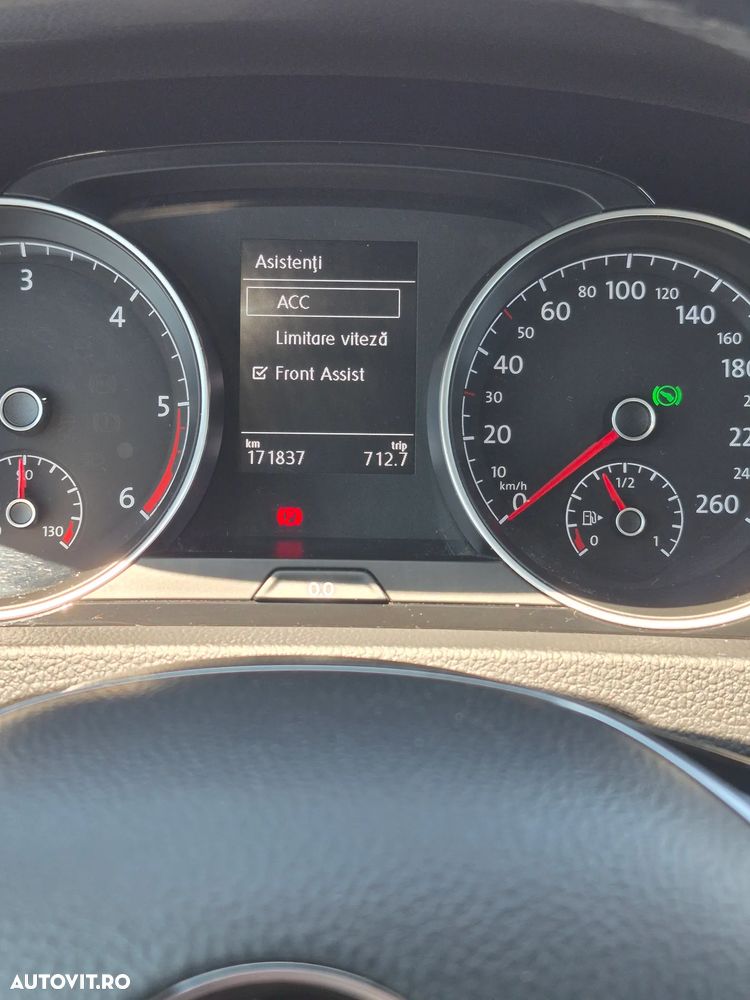 Volkswagen Golf - 13