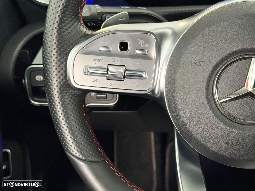 Mercedes-Benz A 250 e AMG Line - 37