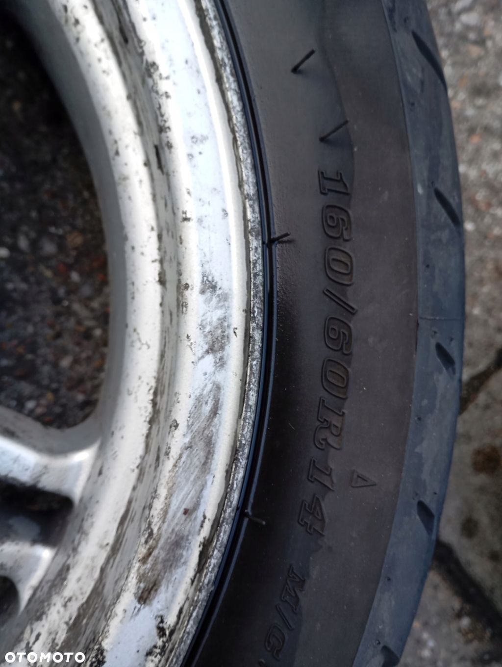 SUZUKI BURGMAN 650 EX KOŁO OPONA FELGA TYL 160/60/14 - 3