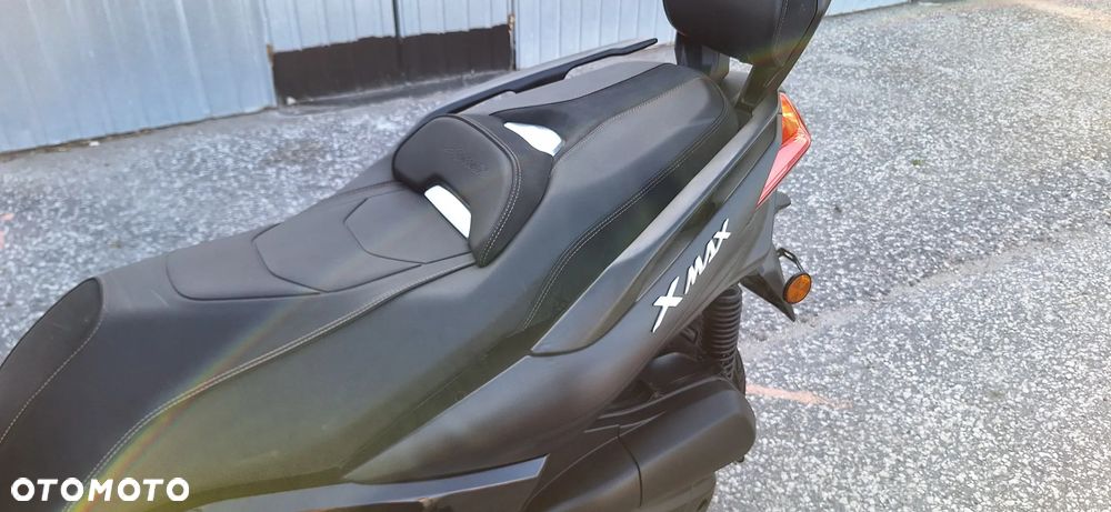 Yamaha X-max - 7